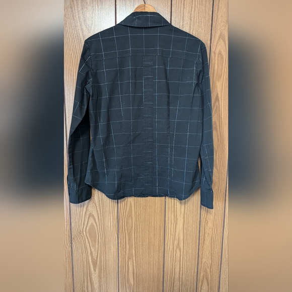 Women’s New York And Company City Stretch Black Button Down Top Sz Large Holiday - Picture 3 of 9